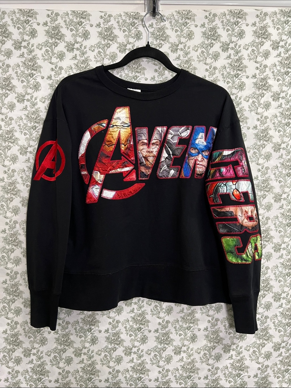 Disney Japan Marvel Black Crewneck Sweatshirt with Appliqué Avengers Lettering